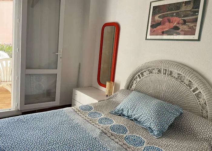 010 Agathes 151 * Агд