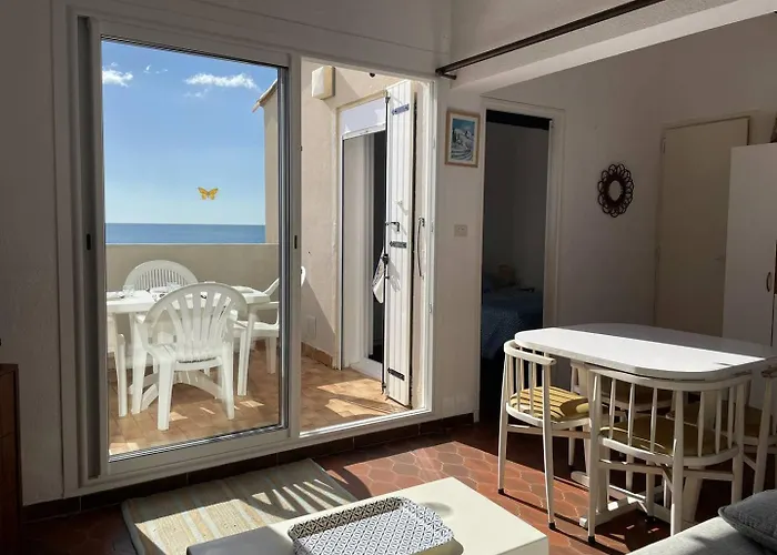 Апартаменти 010 Agathes 151 *